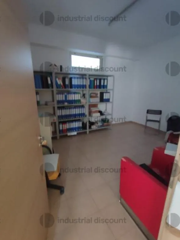 3#10039 Arredi ufficio