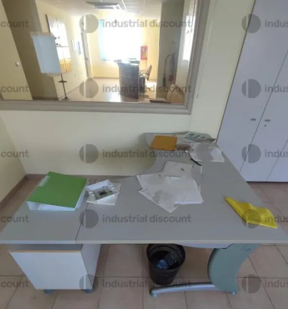 3#10039 Arredi ufficio