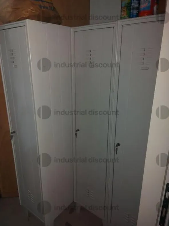 1#9424 Arredo bar ed attrezzature elettroniche e arredi