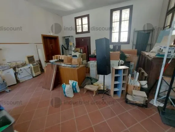 1#9424 Arredo bar ed attrezzature elettroniche e arredi