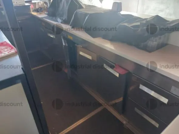 1#9424 Arredo bar ed attrezzature elettroniche e arredi
