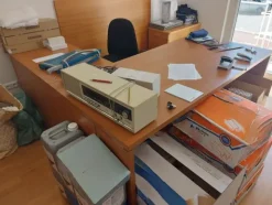 2#8602 Arredo da ufficio