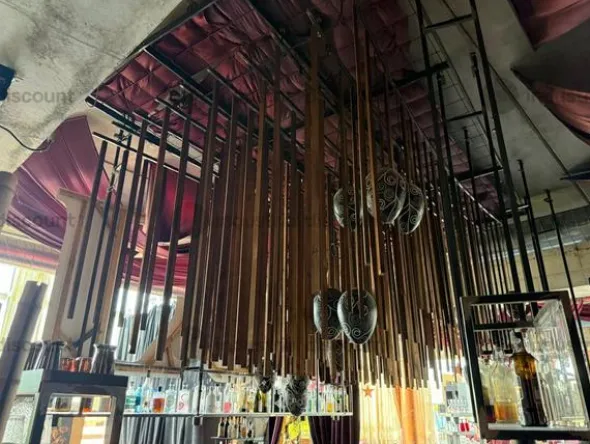 1#9447 Arredo di pregio per disco-bar