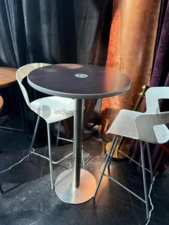 1#9447 Arredo di pregio per disco-bar