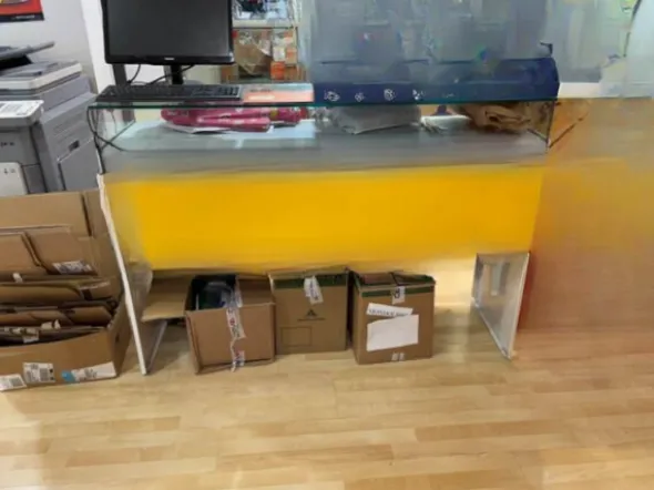 19#7897 Arredo e attrezzature libreria