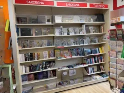 19#7897 Arredo e attrezzature libreria