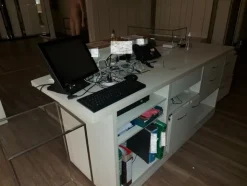17#7897 Arredo e attrezzature negozio abbigliamento