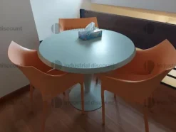3#8743 Arredo ed attrezzatura da ufficio