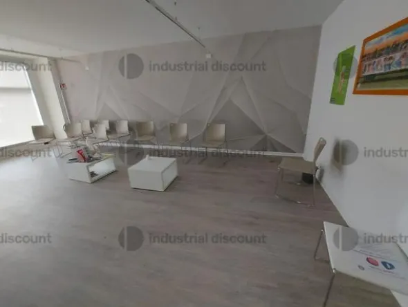 1#9633 Arredo ed attrezzatura elettronica per ambulatorio odontoiatrico