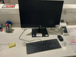 1#9633 Arredo ed attrezzatura elettronica per ambulatorio odontoiatrico