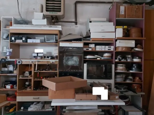 1#7776 Arredo per laboratorio falegnameria