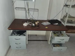 8#7628 Arredo ufficio