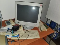 8#7628 Arredo ufficio