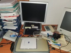 8#7628 Arredo ufficio