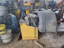 3#9630 Arredo uffici per officina e accettazione officina