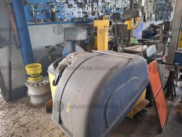3#9630 Arredo uffici per officina e accettazione officina