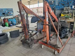 3#9630 Arredo uffici per officina e accettazione officina