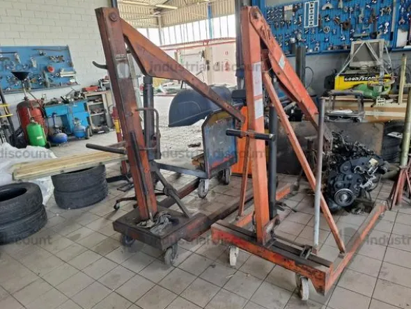 3#9630 Arredo uffici per officina e accettazione officina