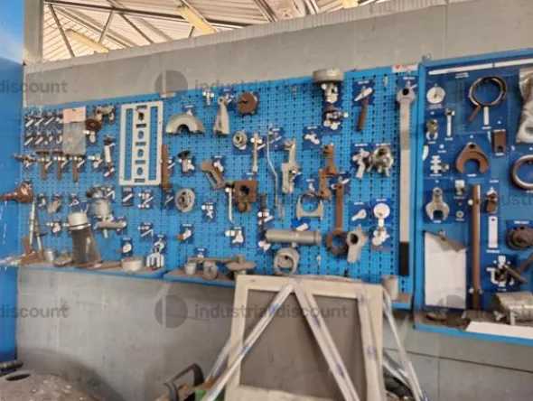3#9630 Arredo uffici per officina e accettazione officina