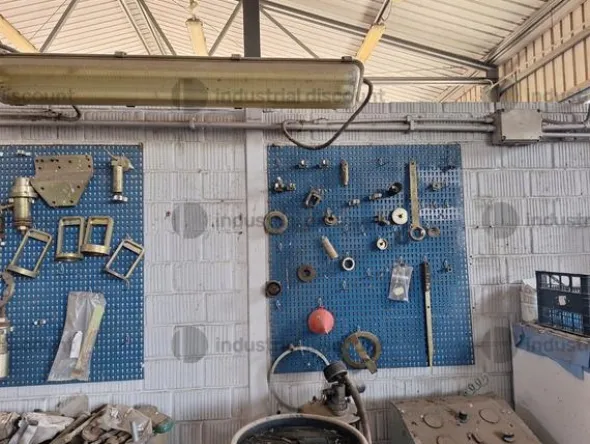3#9630 Arredo uffici per officina e accettazione officina