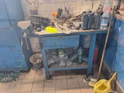 3#9630 Arredo uffici per officina e accettazione officina