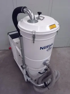 ASPIRATORE INDUSTRIALE POLVERI – NILFISK( MF-PR-ASP-69)