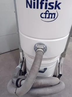 ASPIRATORE INDUSTRIALE POLVERI – NILFISK( MF-PR-ASP-69)