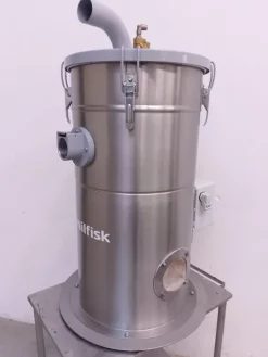 ASPIRATORE INDUSTRIALE POLVERI - NILFISK (MF-PR-ASP-74)
