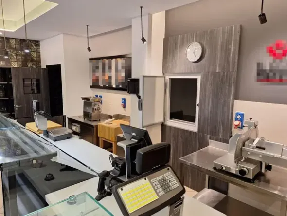 #24593 Attività di braceria macelleria gastronomia a Castellana Grotte (Bari)