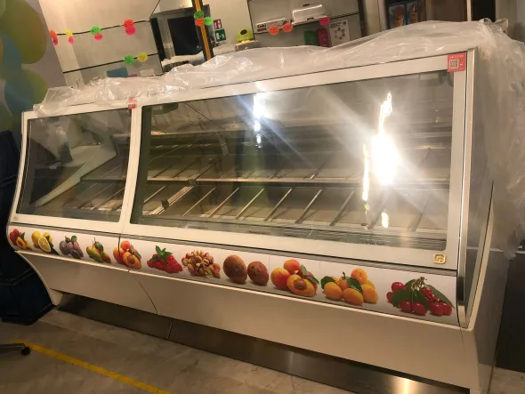 ATTREZZATURA COMPLETA PER GELATERIA