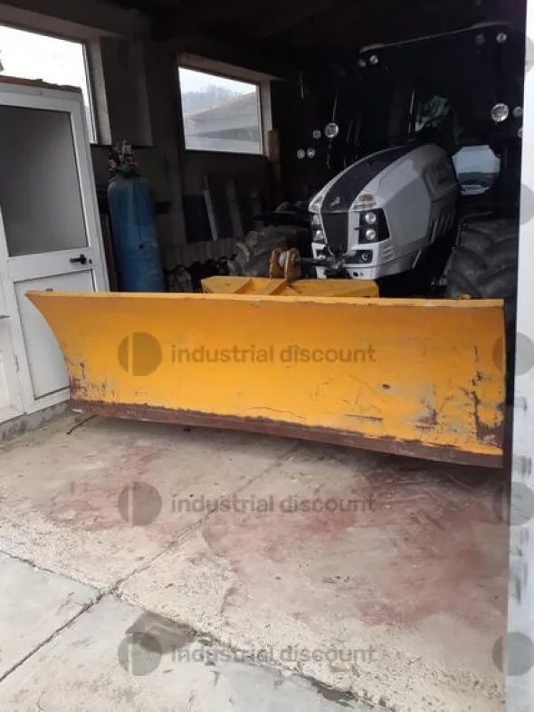 52#10047 Attrezzatura da cantiere