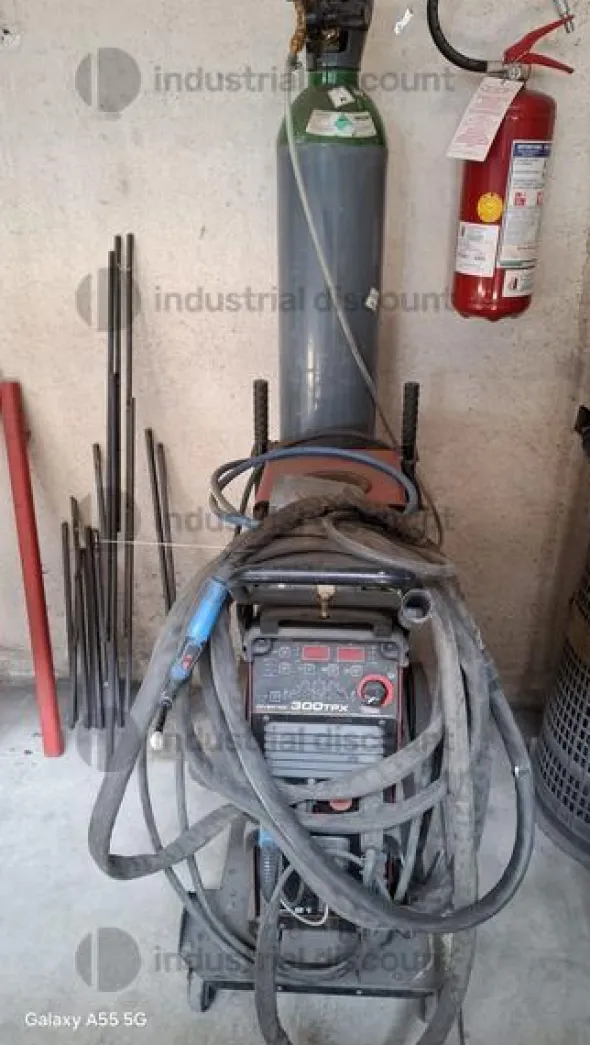 52#10047 Attrezzatura da cantiere