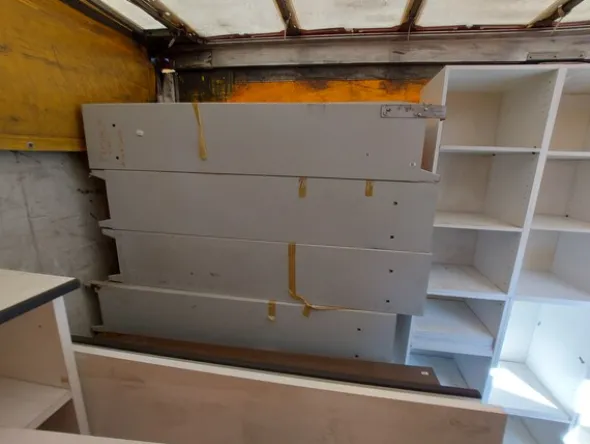 4#7728 Attrezzatura da edilizia e arredamento