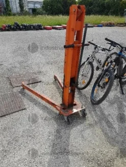 2#10163 Attrezzatura da officina