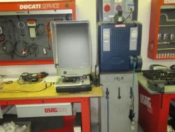 2#4144 Attrezzatura da officina