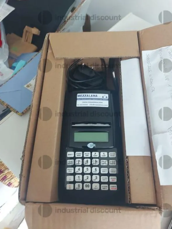 2#9924 Attrezzatura elettronica da ufficio