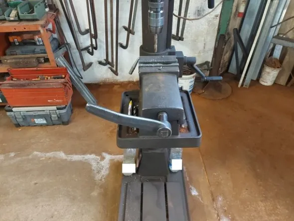 1#6944 Attrezzatura e materiale da officina