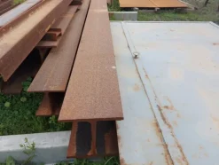 6#6944 Attrezzatura e materiale da officina