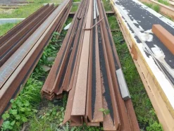 6#6944 Attrezzatura e materiale da officina