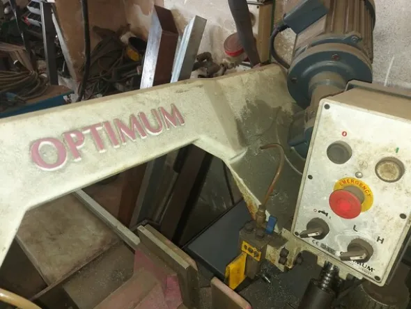 4#6944 Attrezzatura e materiale da officina