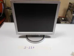 4#7585 Attrezzatura informatica