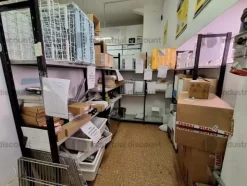1#9468 Attrezzatura informatica e arredo ufficio
