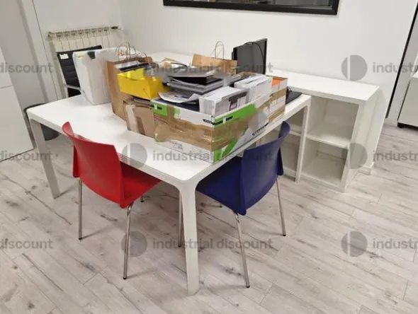1#9468 Attrezzatura informatica e arredo ufficio