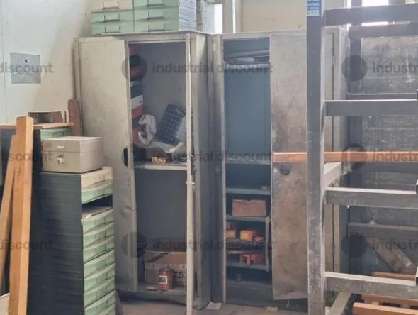 9#9460 Attrezzatura lavorazione lamiereAttrezzatura ufficio e magazzino Punzonatrice Lvd