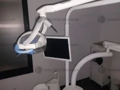 4#9994 Attrezzatura odontoiatrica