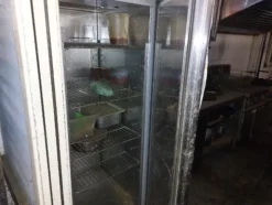 15#8270 Attrezzatura per bar e pasticceria