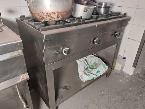 7#8037 Attrezzatura per cucina