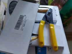 1#8212 Attrezzatura per edilizia e pulizia