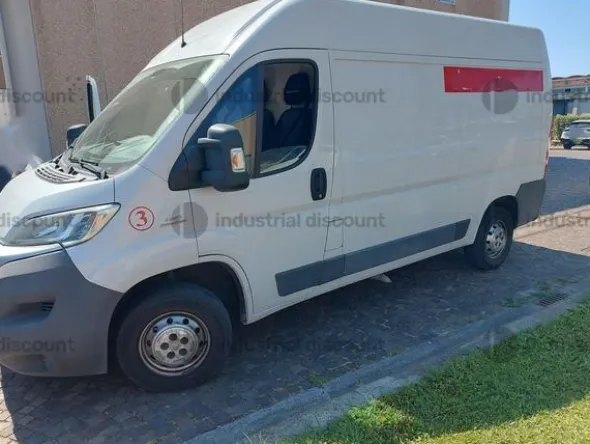 1#9471 Attrezzatura per lavorazione del cuoio e Fiat Ducato