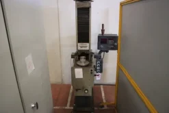64#5528 Attrezzatura per lavorazione ferro